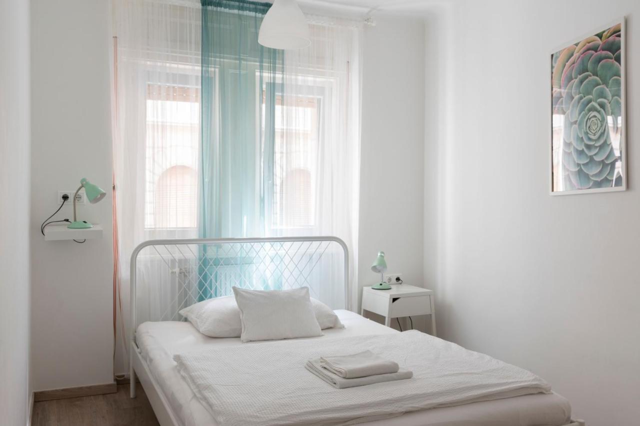 Vajda 15 Hostel Budapest Bagian luar foto